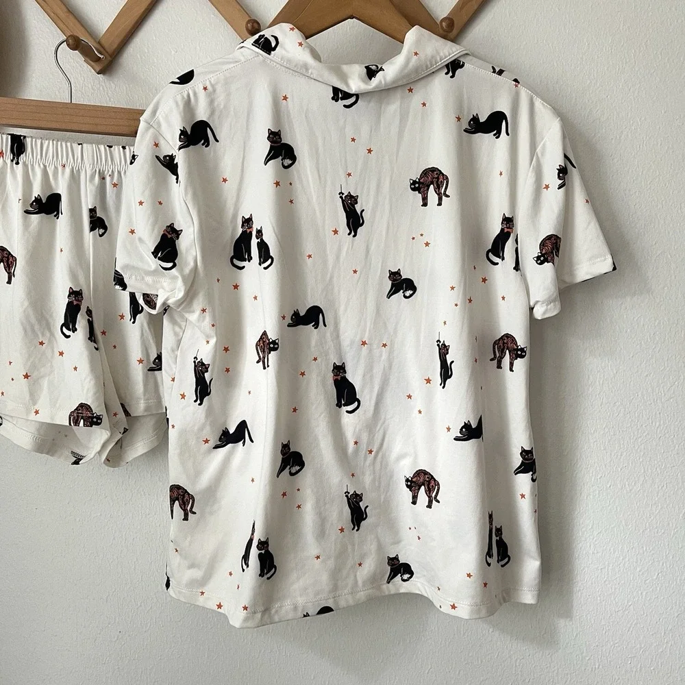 Hyde & Eek Target Halloween scaredy Cat Pajamas 2pc set XS short sleeve soft - Picture 3 of 3